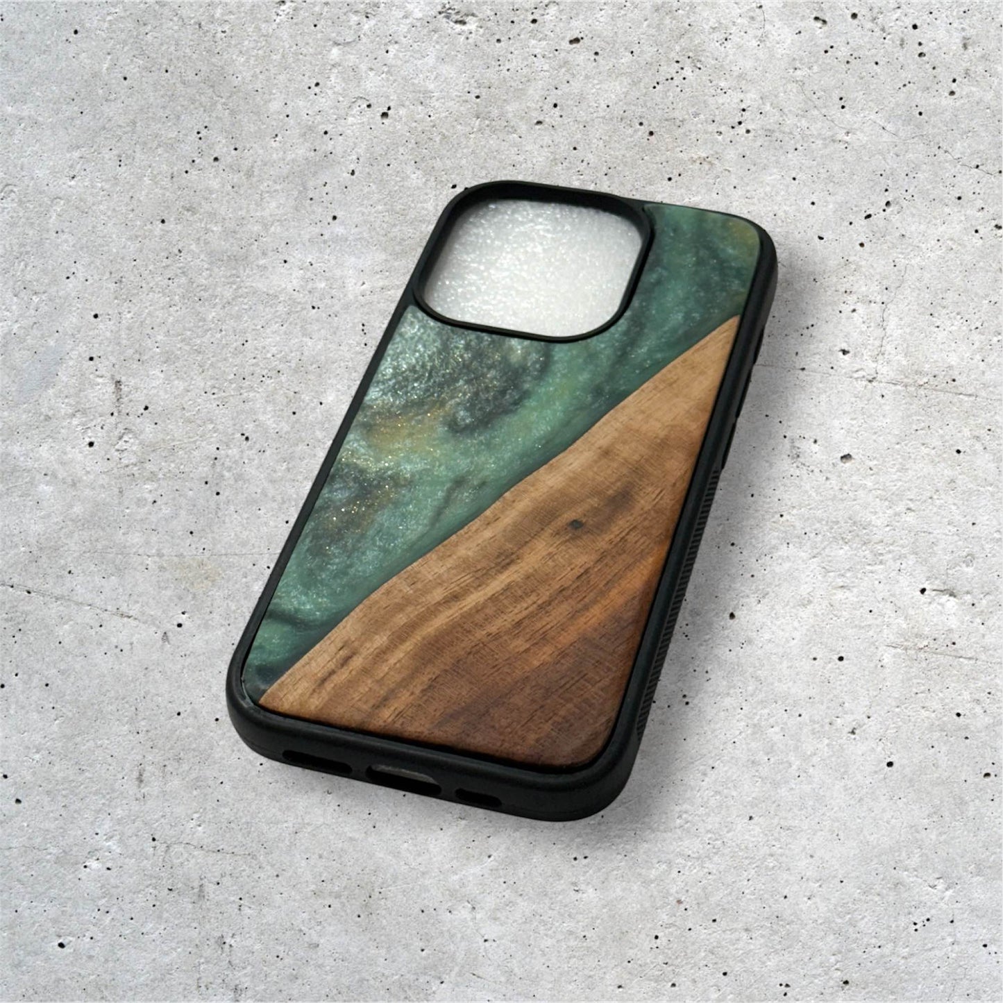 iPhone 15 Pro Case Jade Green