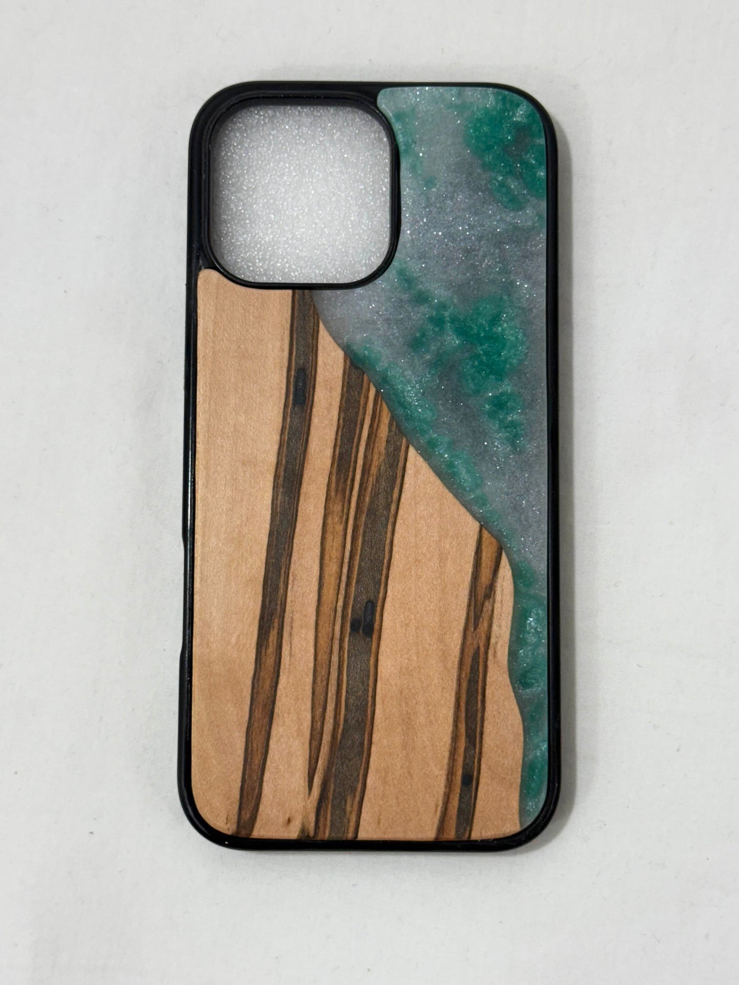 iPhone 16 Pro Max White & Teal