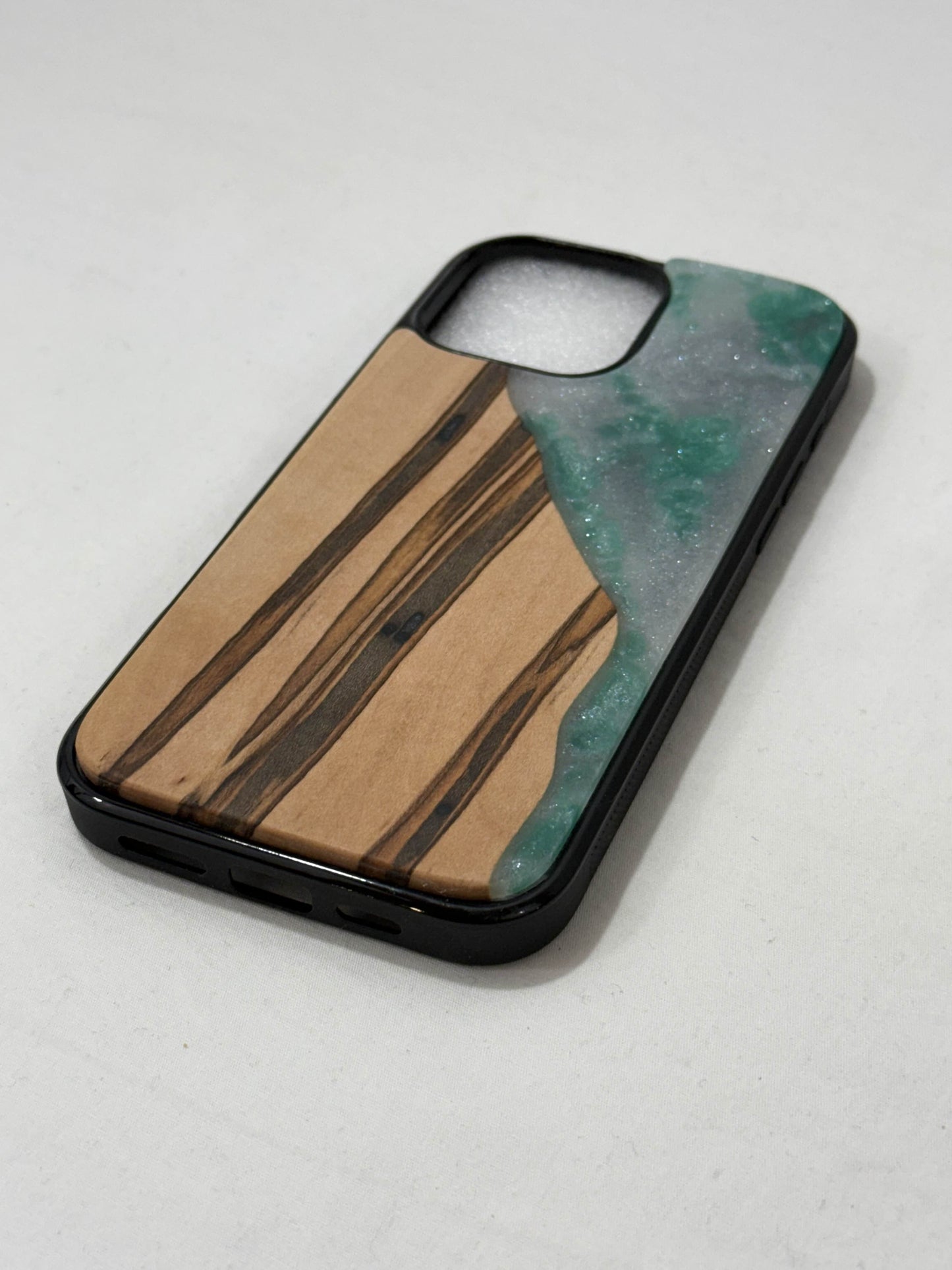 iPhone 16 Pro Max White & Teal