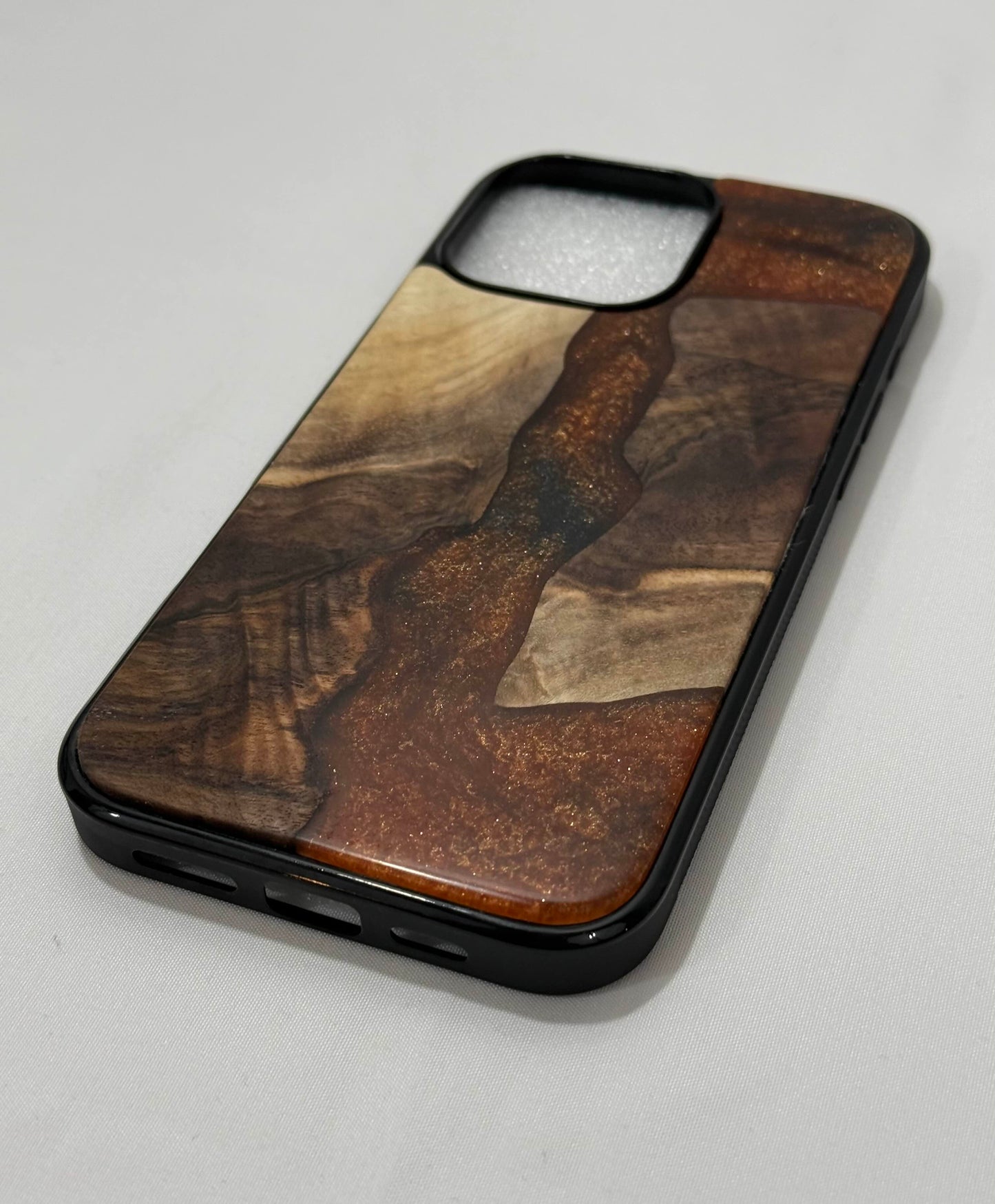 iPhone 16 Pro Max Black & Copper